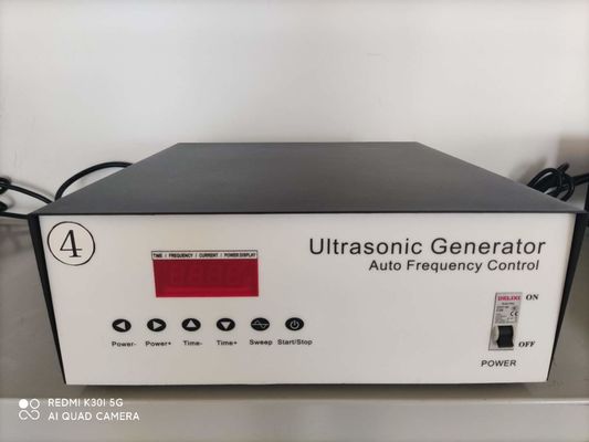Düşük Frekans 20k - 40k Ultrasonik Temizleme Jeneratörü
